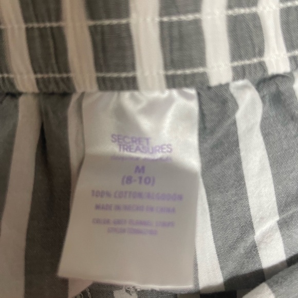 Secret Treasures Gray and White Striped Lounge Shorts - Picture 6 of 6